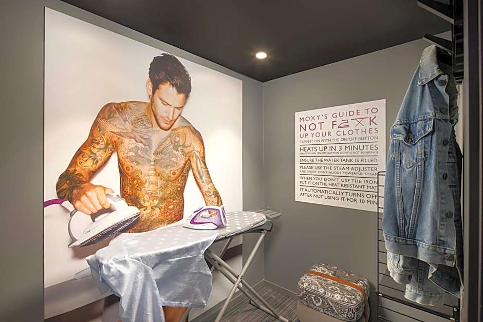 Moxy Glasgow Merchant City