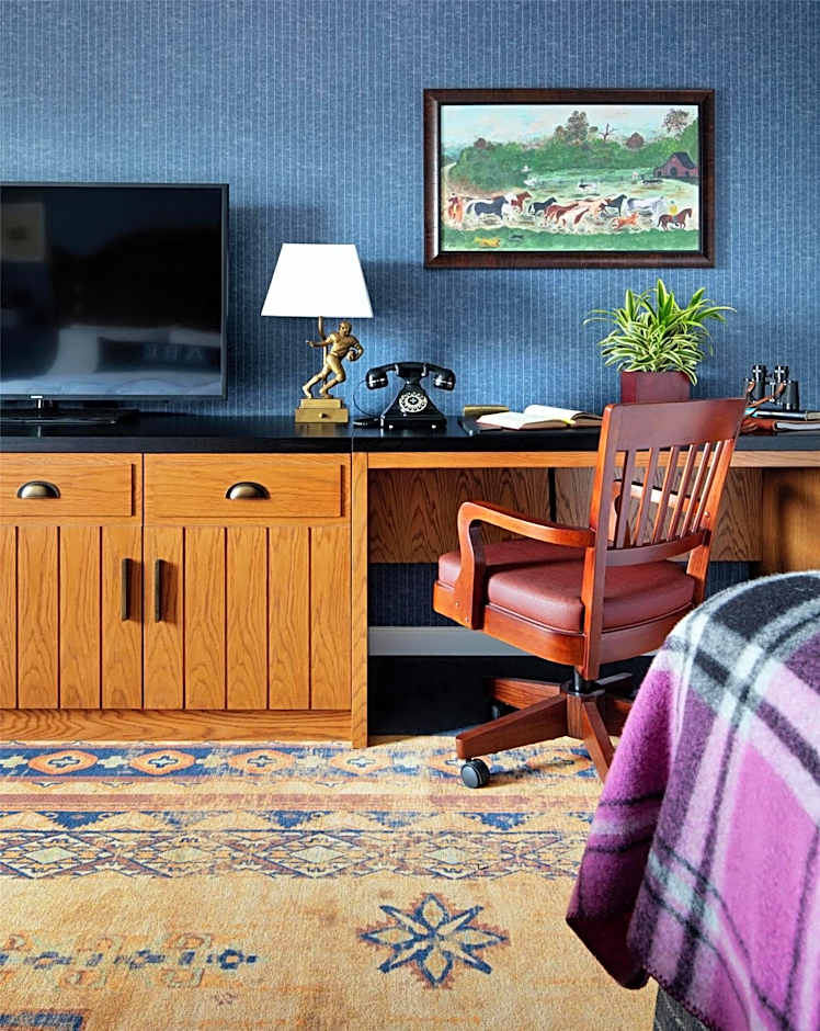 Graduate By Hilton State College