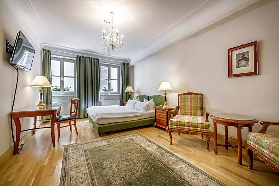 Bohemian Hotel