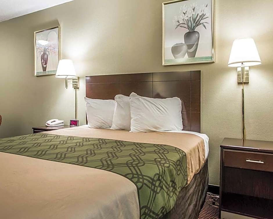 Econo Lodge near Missouri University of Science and Technology
