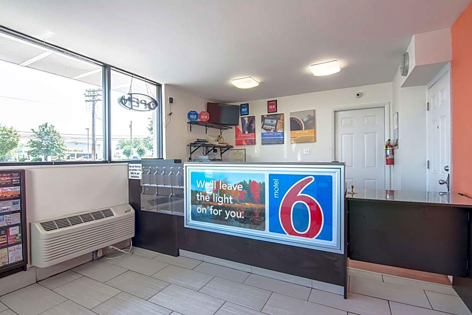 Motel 6-Glassboro, NJ - Rowan University