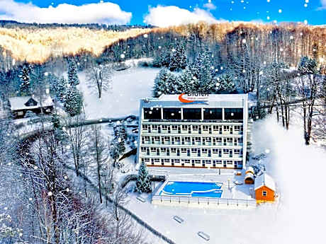 Diuna Beskidy Ustroń - dawny Kolejarz