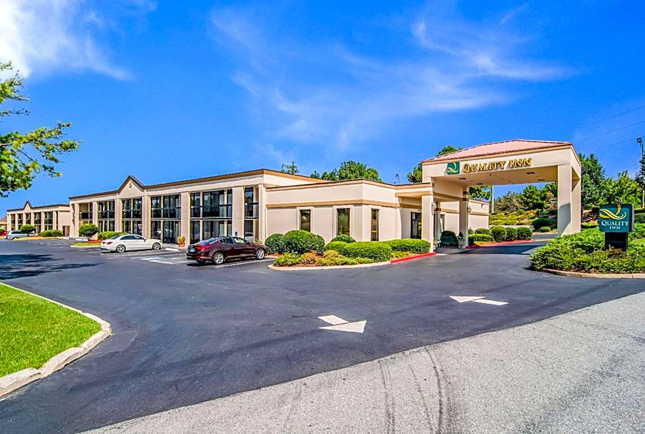 Quality Inn Suwanee I-85