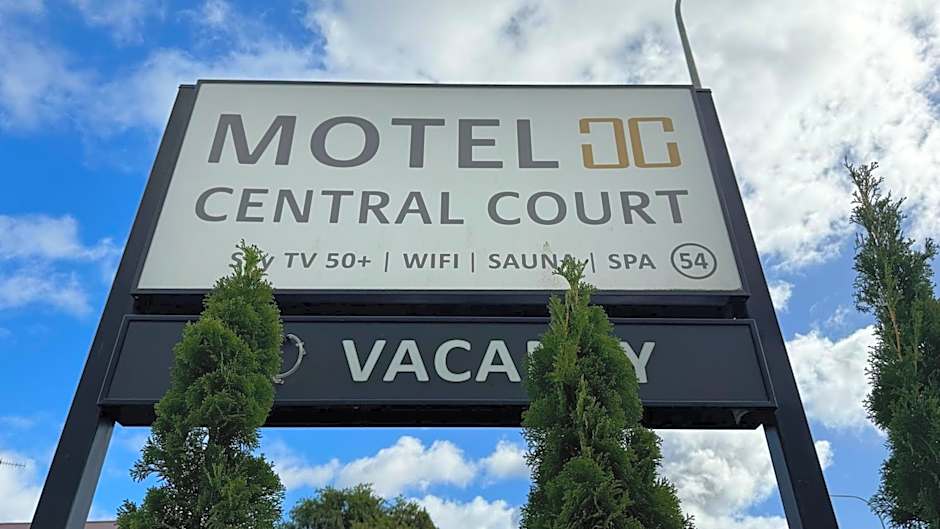 Central Court Motel
