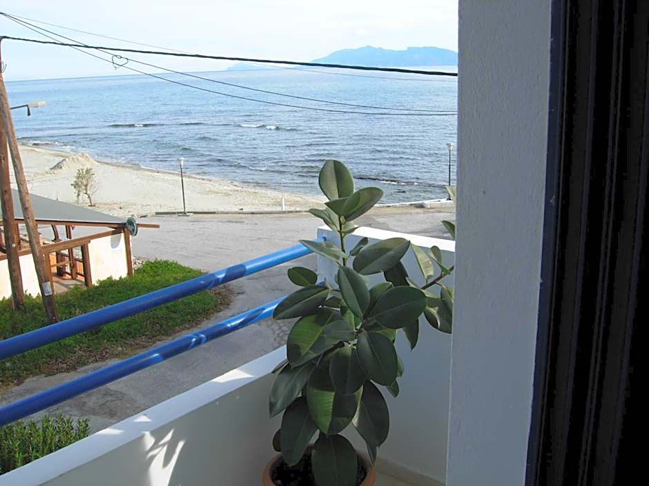 Philippos Studios & Apartments