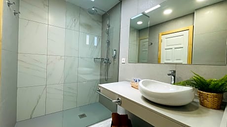 superior premium STUDIO 1-2pax