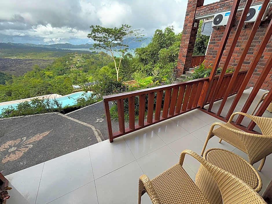 Caldera Hotel & Restaurant
