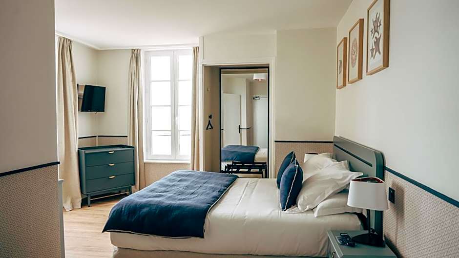 Hôtel De La Marine