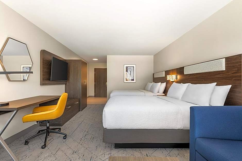Holiday Inn Express And Suites Rhinelander By IHG