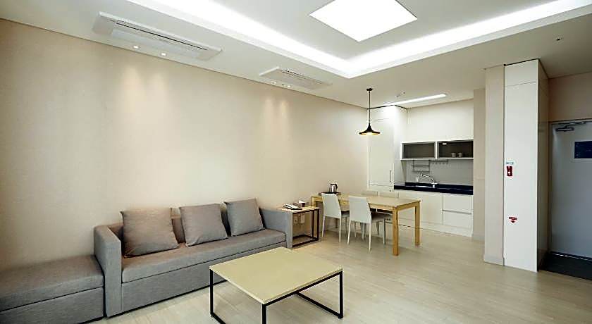 Pyeonchang The White Hotel