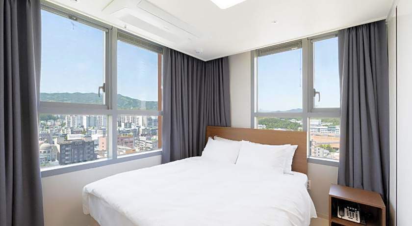 Donghae Oceancity Residence Hotel