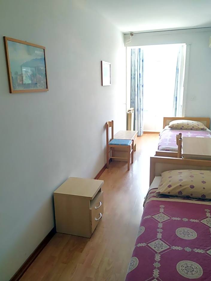 Accomodation Pertout
