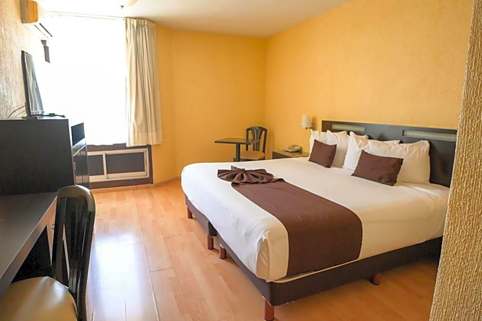Hotel Santa Irene Guadalajara