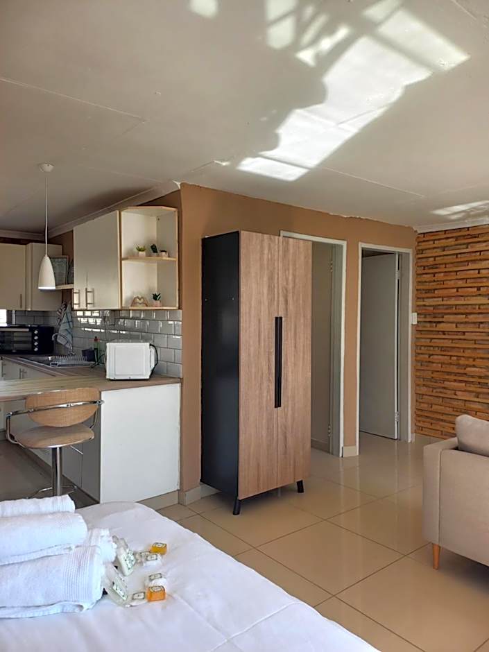 Inni Bush Guesthouse