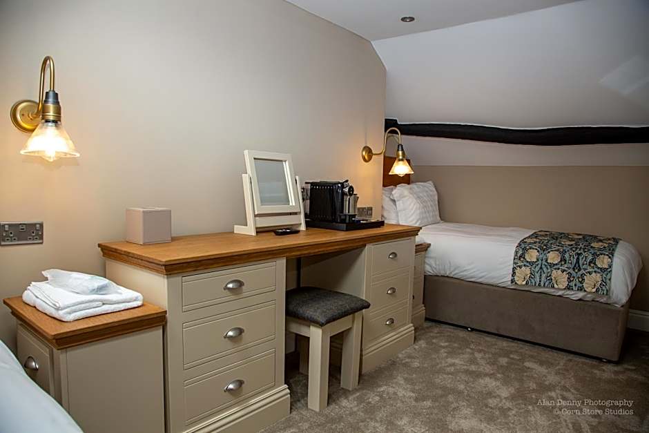 The Castle Coaching Inn