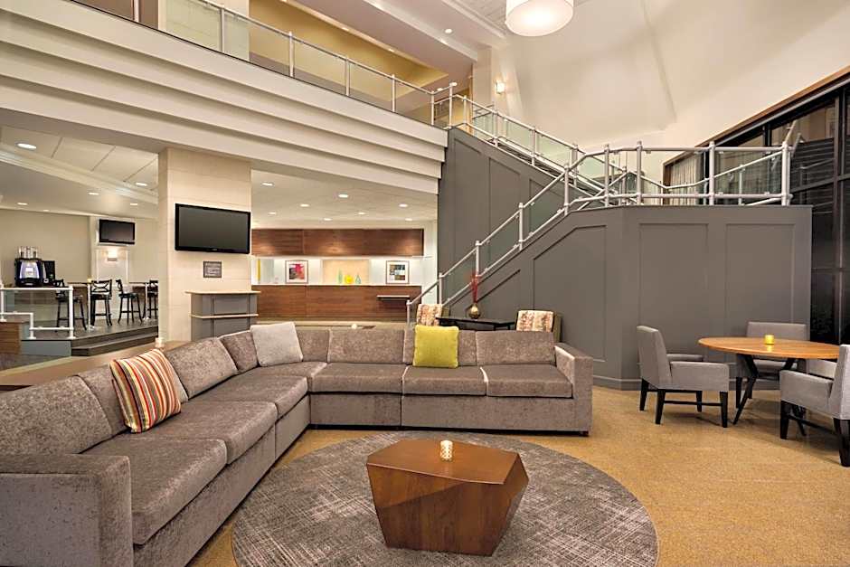 Crowne Plaza Englewood By IHG