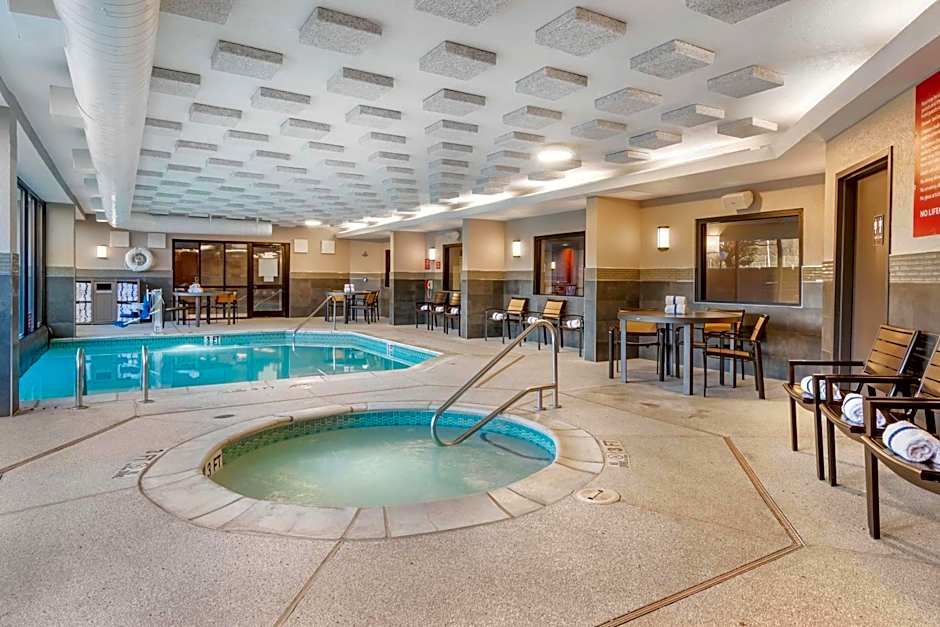 Drury Inn & Suites Atlanta Airport