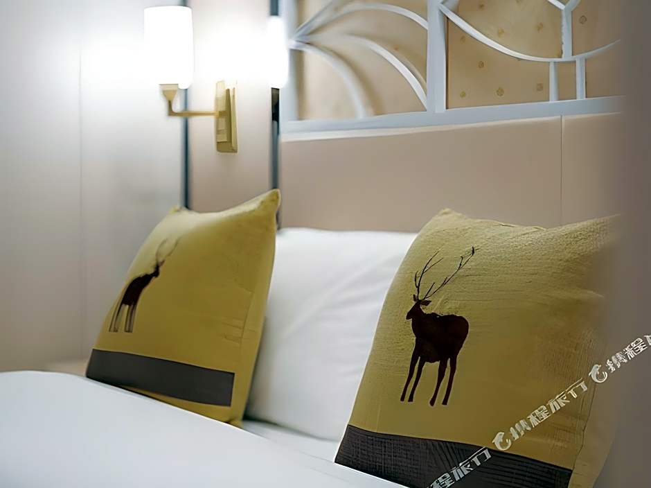 Yushe Hotel (Guangzhou Beijing Road Tianzi Wharf)