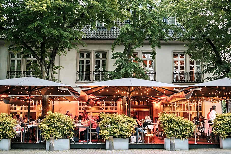 Hotel "Schloss Friedestrom"