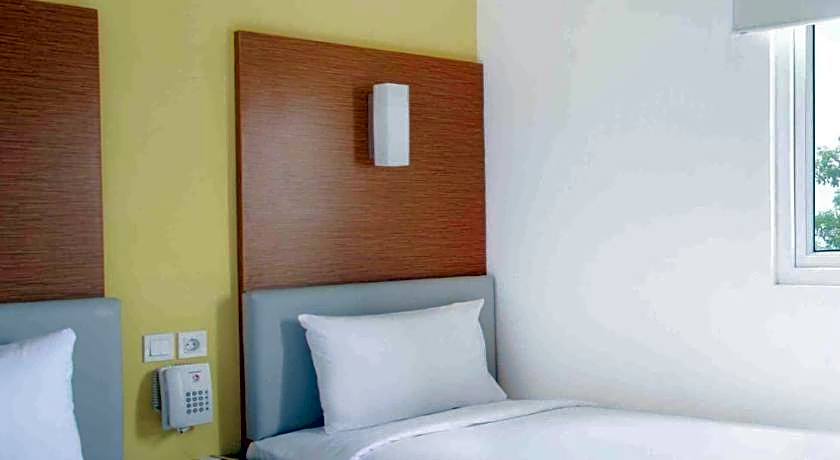 Amaris Hotel Pratama Nusa Dua - Bali