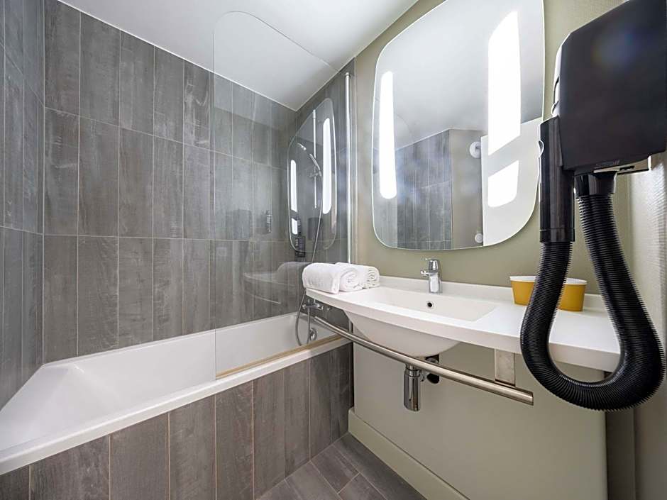 Ibis Paris Alesia Montparnasse 14Eme