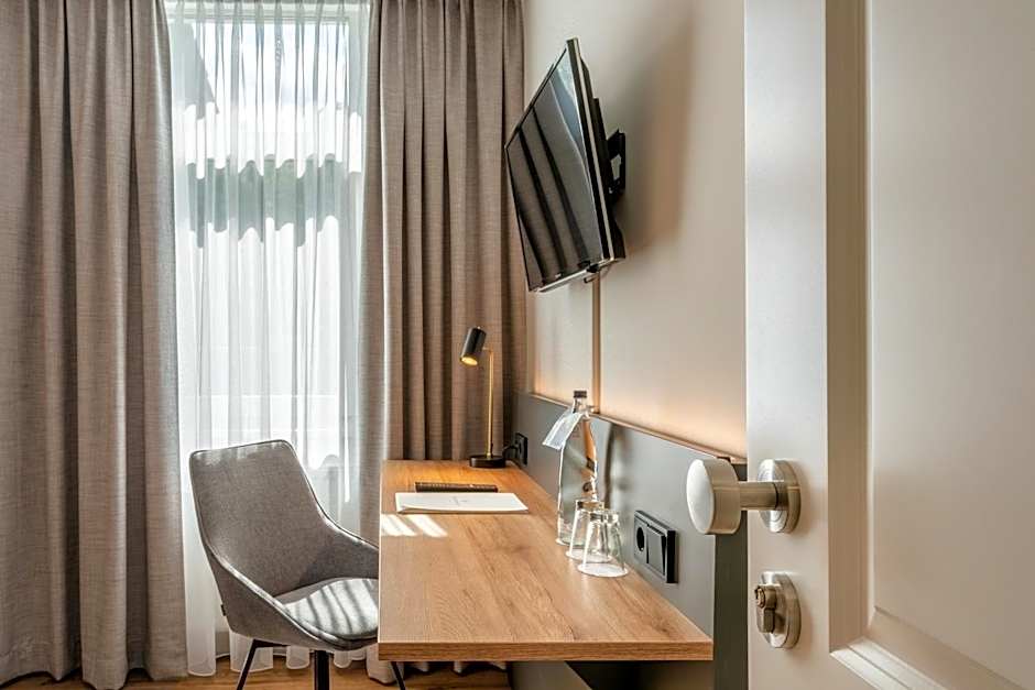 Zdjęcie 1 z 4 — Double Room