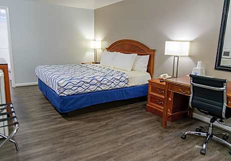 King Room - Non-Smoking