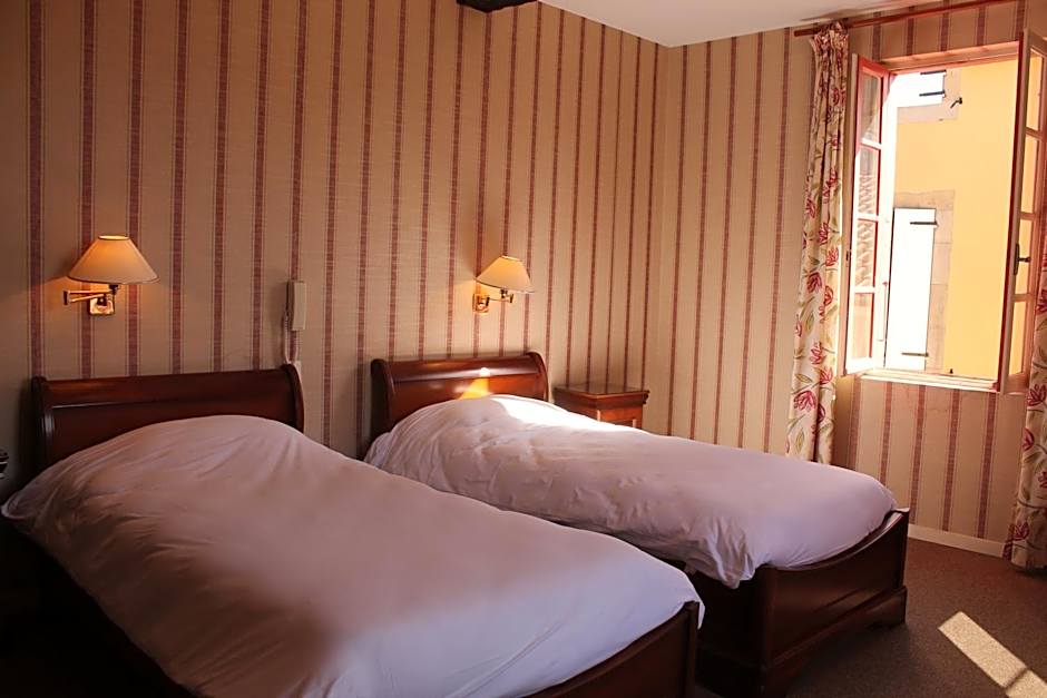 Hotel Le Commerce