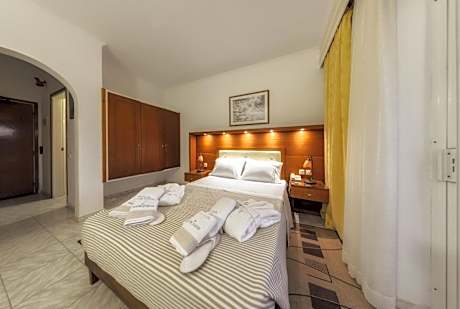 Double Room with Terrace