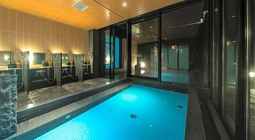 Candeo Hotels Fukuoka Tenjin