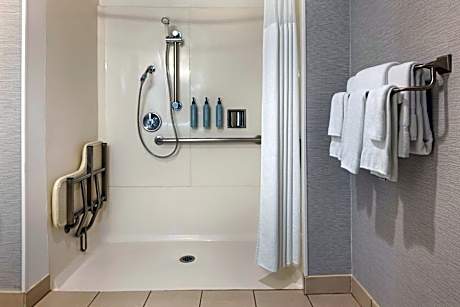 King Room with Sofa Bed and Adapted Tub - Mobility and Hearing Accessible