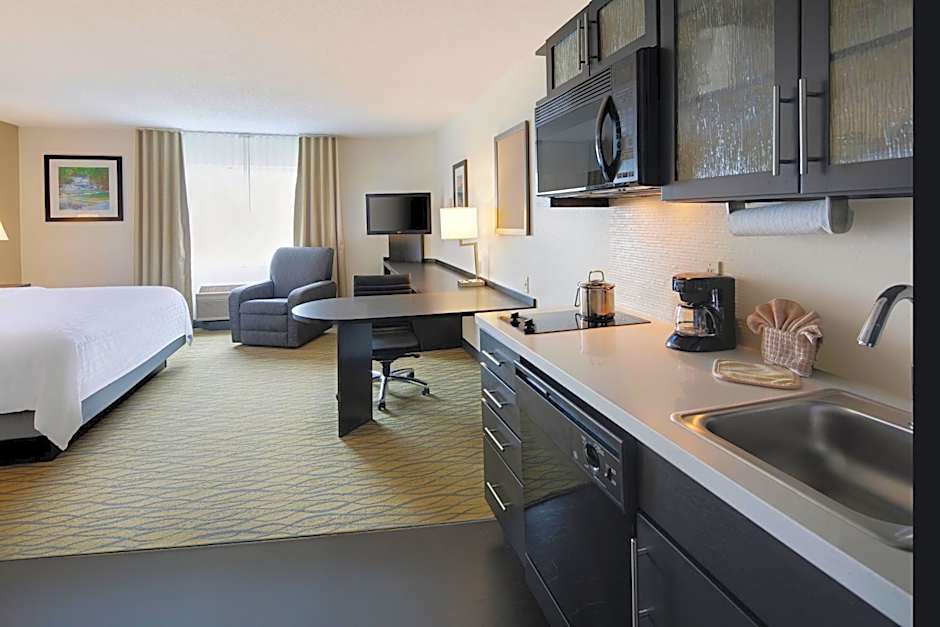Candlewood Suites Rogers-Bentonville By IHG