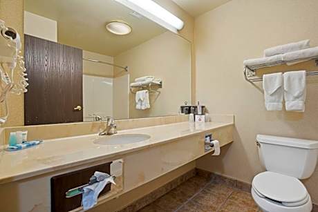 Executive Queen Suite with Two Queen Beds