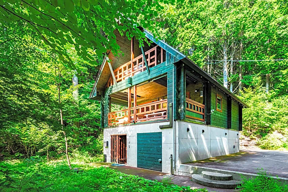 Phoenix Chalets by HHG