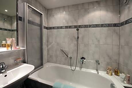 Double Room with Extra Bed