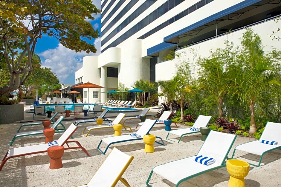Sheraton Miami Airport Hotel & Executive Meeting Center