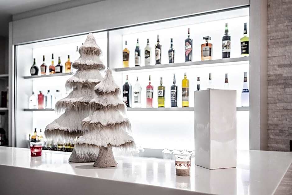 Hôtel Le White - Le 42 Restaurant