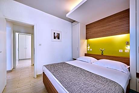 CLASSIC APARTMENT FOR 4+1