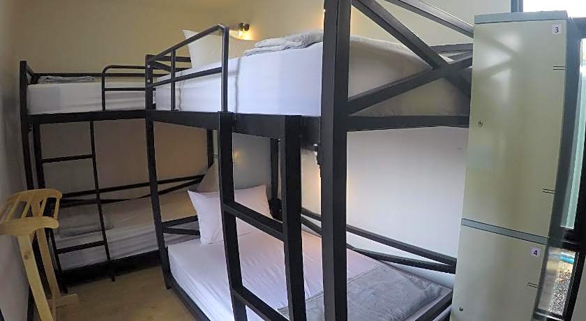 Na-tub Hostel