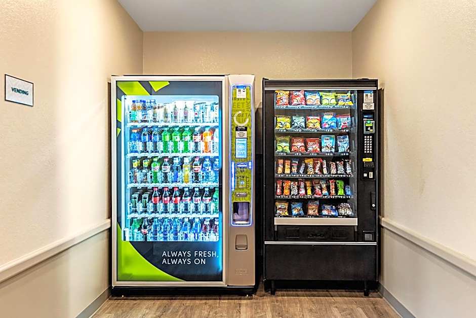 WoodSpring Suites Naples