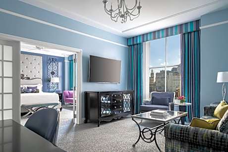 Executive Suite, 1 Bedroom Executive Suite, 1 King, Sofa bed