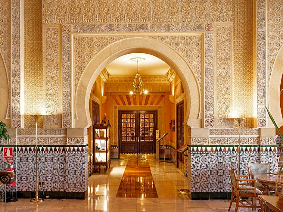 Alhambra Palace Hotel
