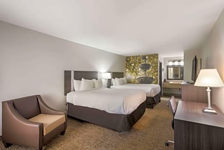 Standard Queen Room with Two Queen Beds - Non-Smoking