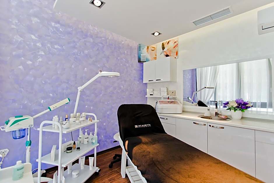 Galeon Residence & SPA