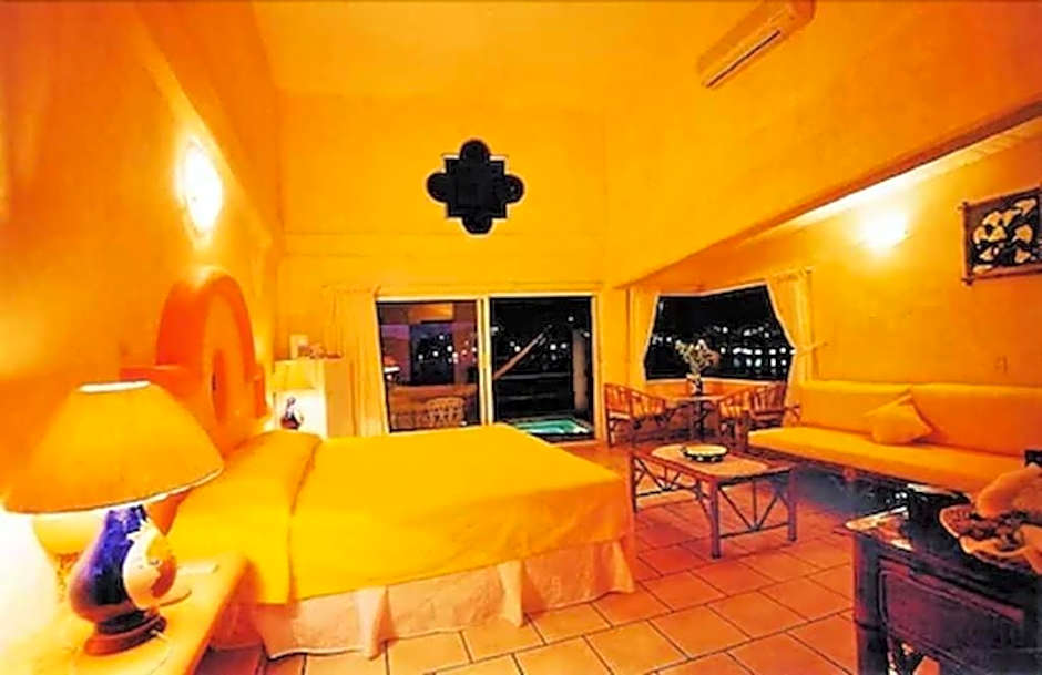 Hotel Casa Sun and Moon