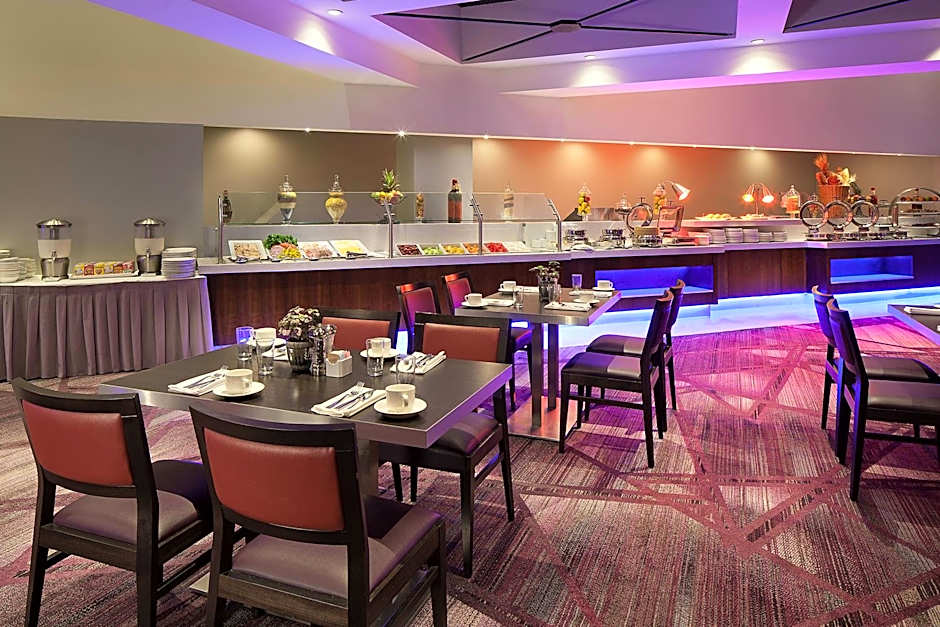 Sheraton Gateway Los Angeles Hotel