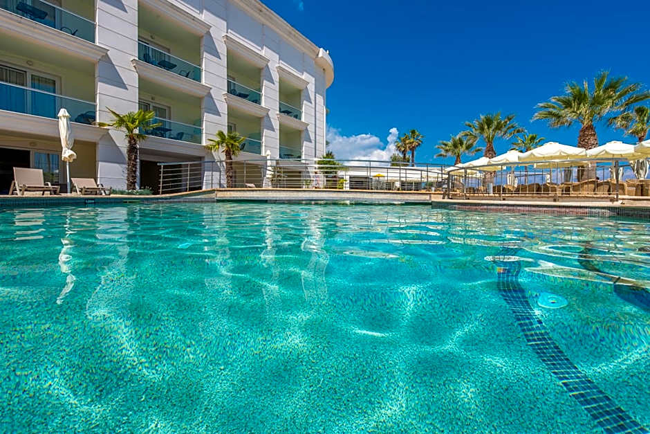 Elinotel Apolamare Hotel