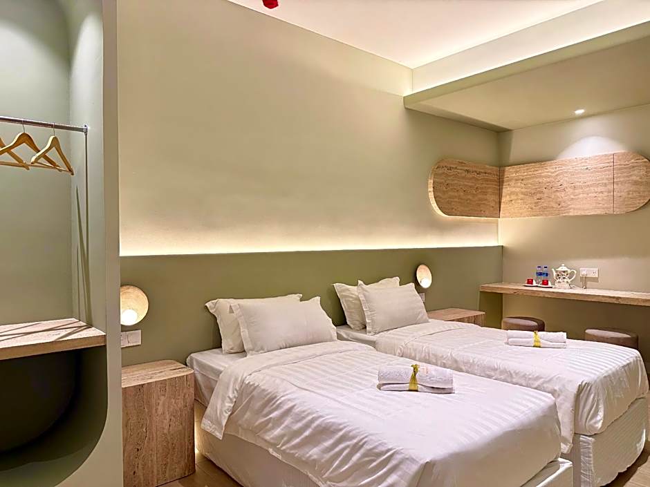 Asimmy Hotel