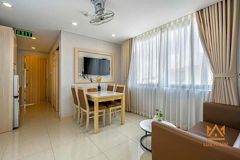 Signy House Hotel & Apartments