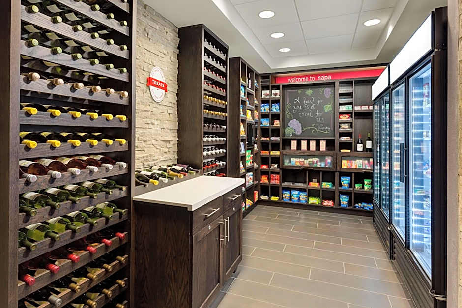 Hampton Inn By Hilton and Suites Napa